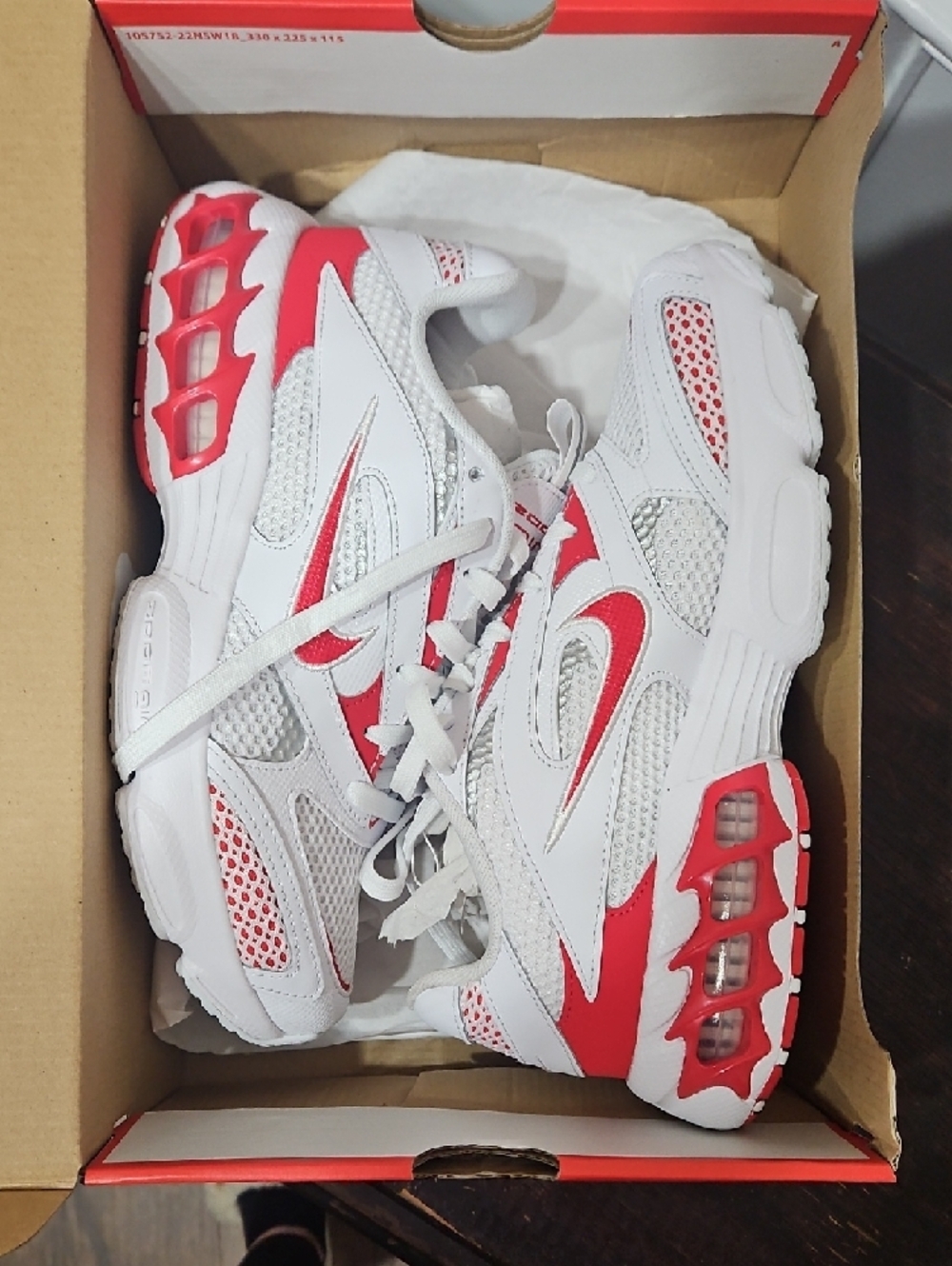 BRAND NEW - Nike Womens Zoom Air Fire Sneakers - Picture 3 of 4